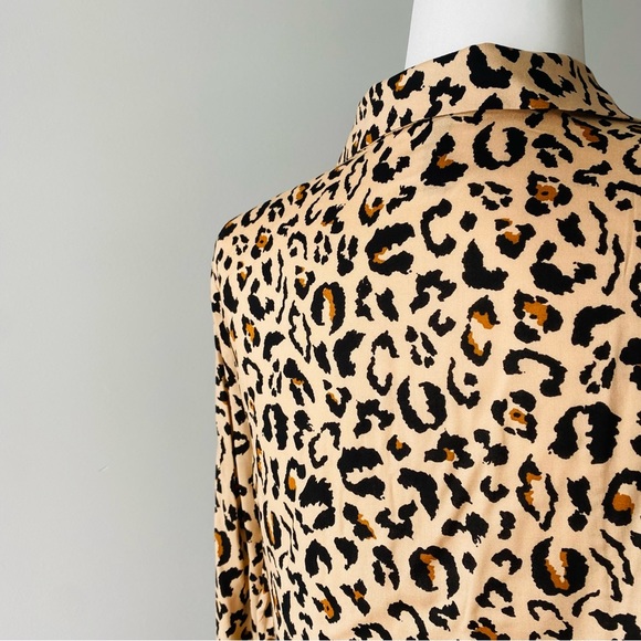 Leopard Casual Button Down - Picture 6 of 14